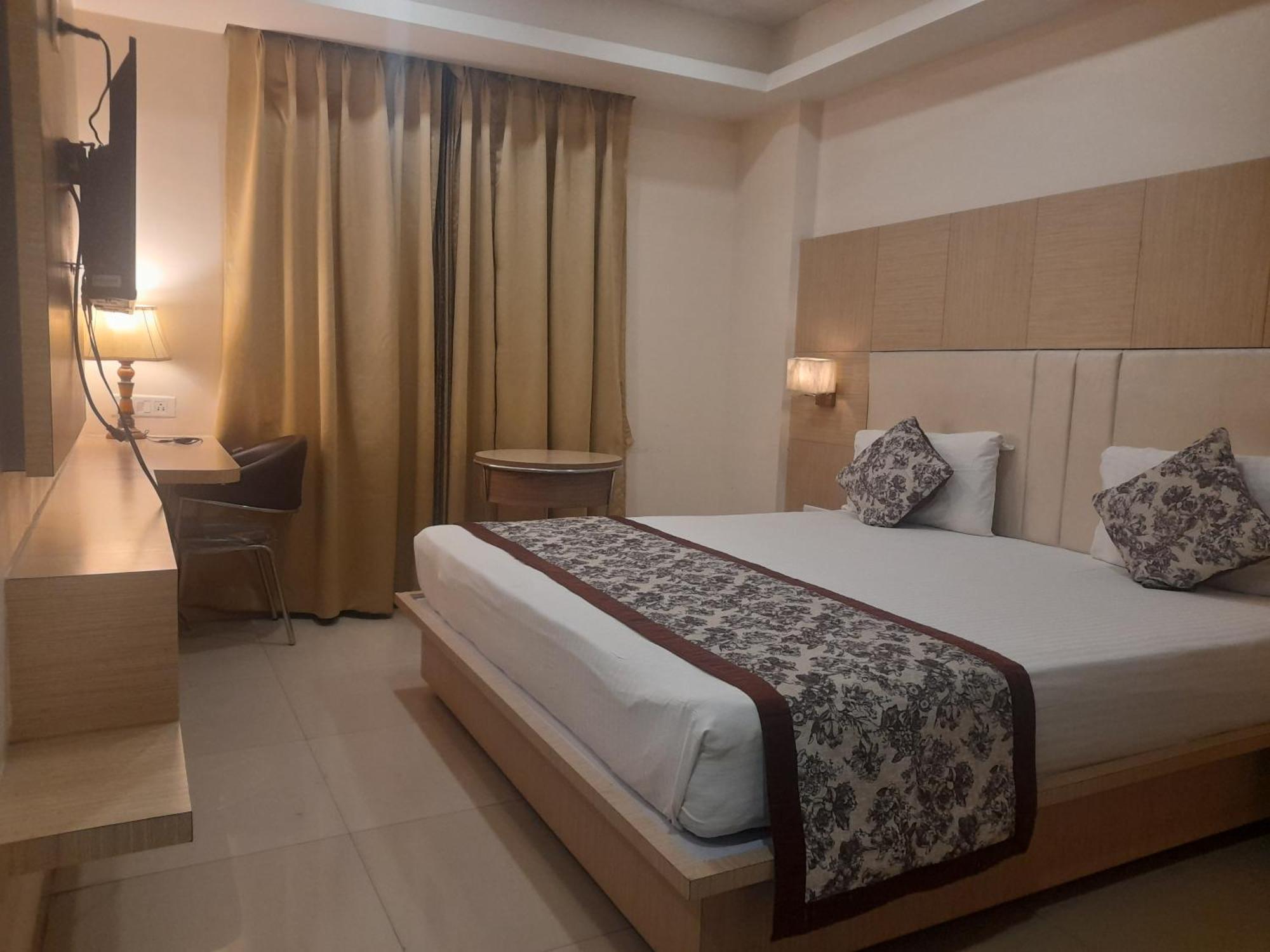 Variety Inn Patna  Exterior foto