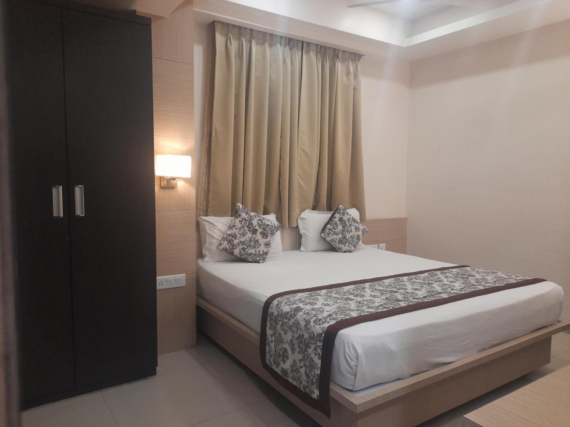 Variety Inn Patna  Exterior foto