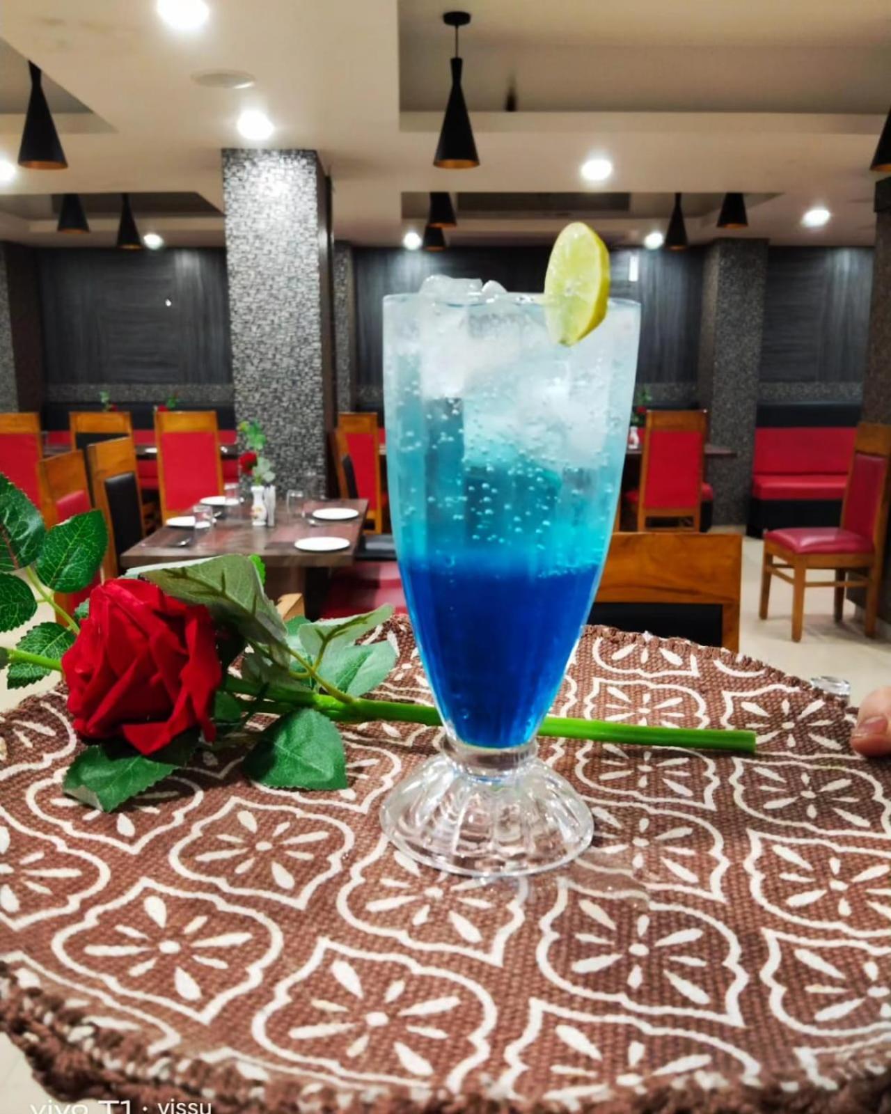 Variety Inn Patna  Exterior foto