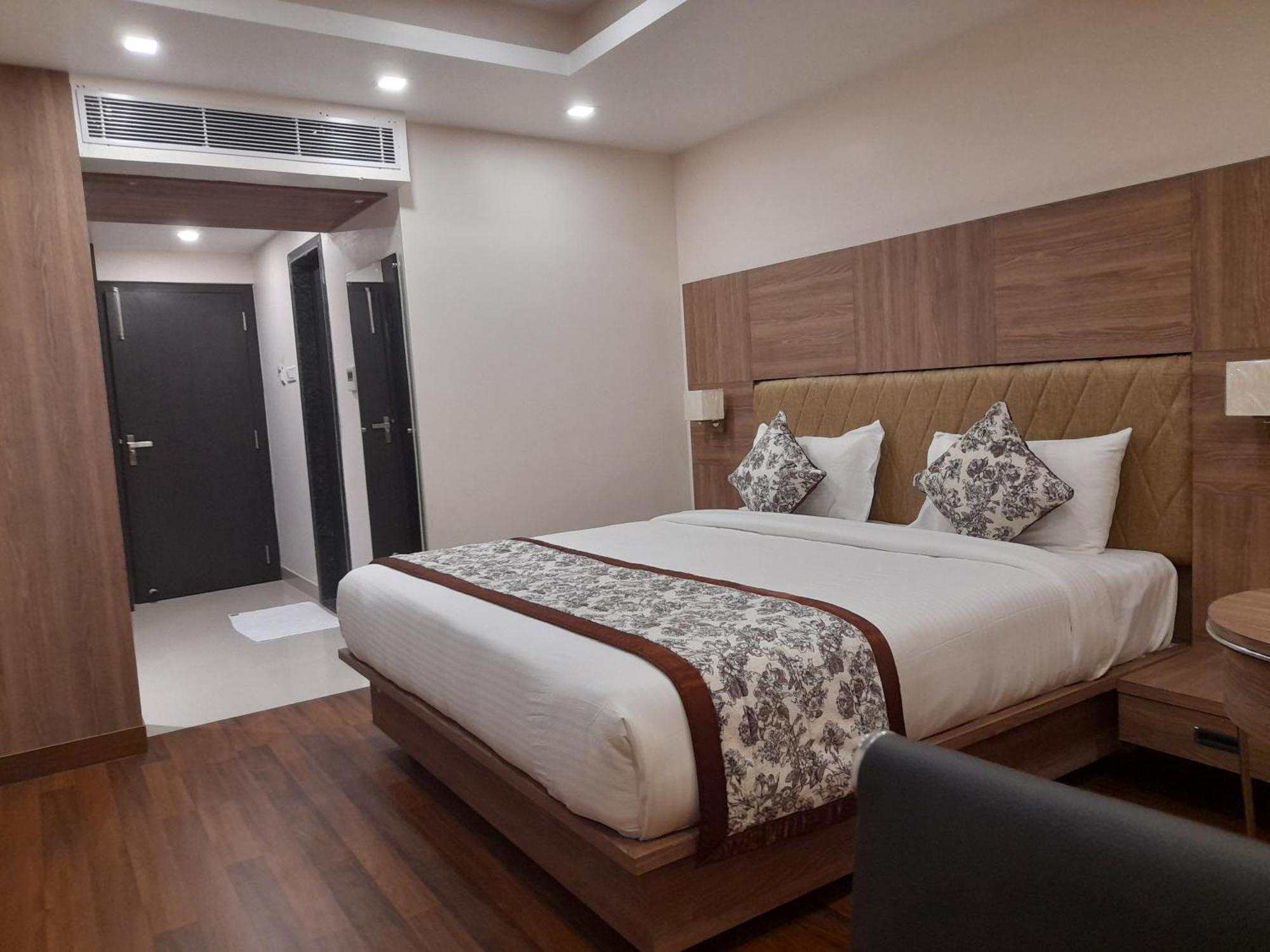 Variety Inn Patna  Exterior foto